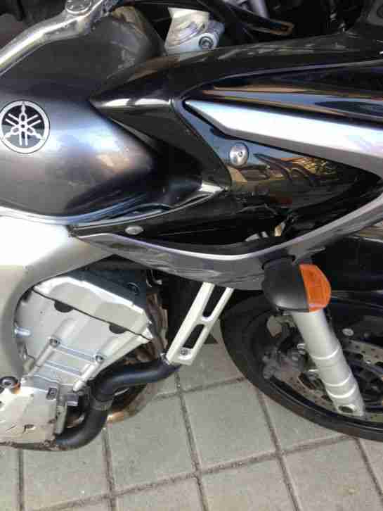 YAMAHA FZ6 Fazer RJ07 600