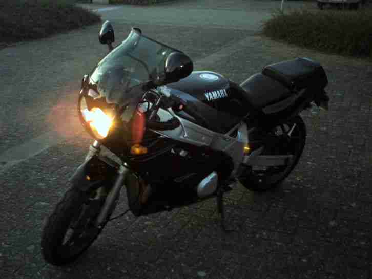 YAMAHA FZR 600er DeltaBox Sport Motorrad