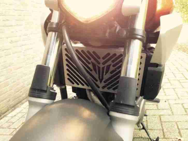 YAMAHA MT 03 mit vielen EXTRAS HU / AU (Ablaufdatum) 2015 Naked Bike