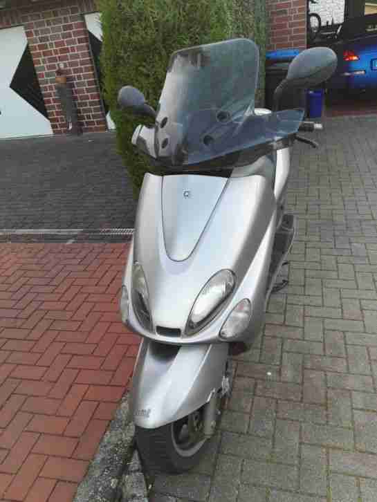 YAMAHA MYESTIK Roller125