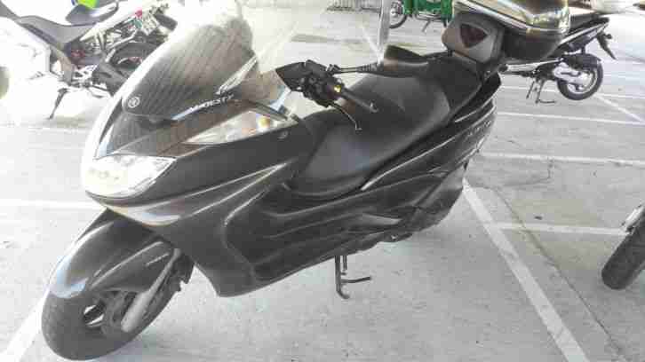 YAMAHA Majesty 400 Roller - mit ABS - TÜV NEU