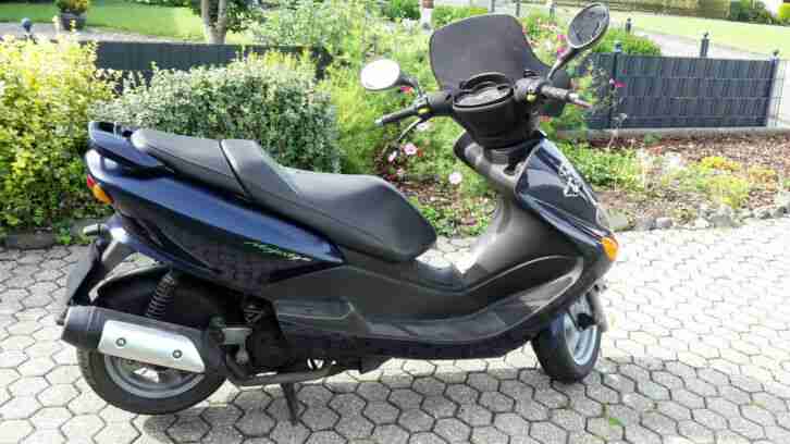 YAMAHA Motorroller 124 ccm