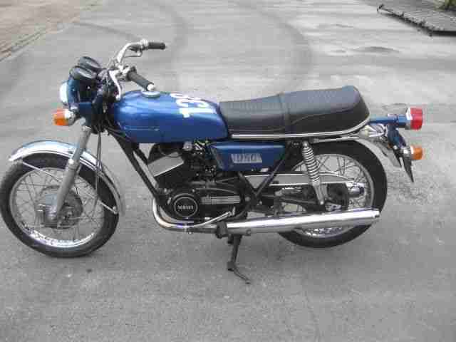 YAMAHA RD 250 Typ DS7 Baujahr 1973 mit PAPIEREN und SCHLÜSSEL Motor DREHT