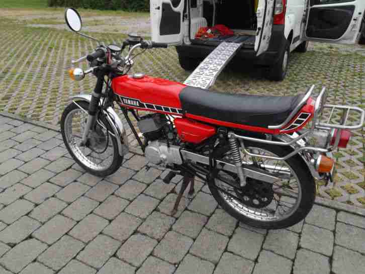 YAMAHA RD 50