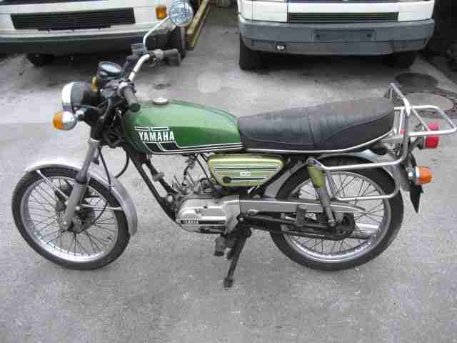 YAMAHA RS 100 Baujahr 1977 im Originalzustand aus 1 Hand mit ERSATZMOTOR