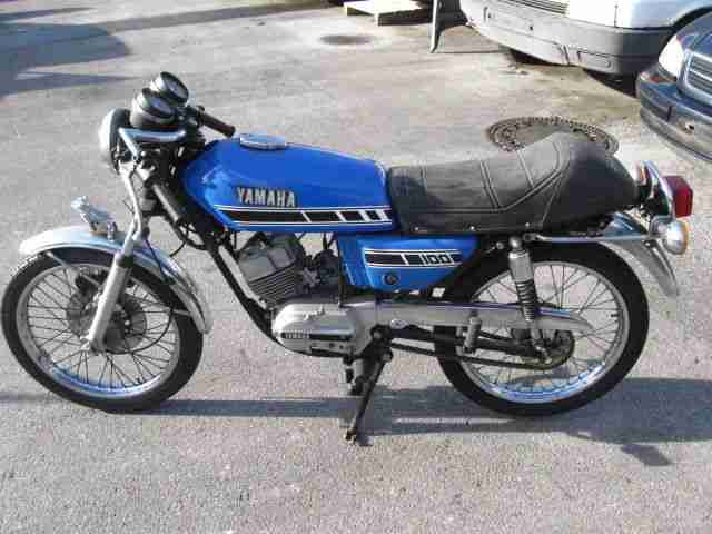 Yamaha RS 100
