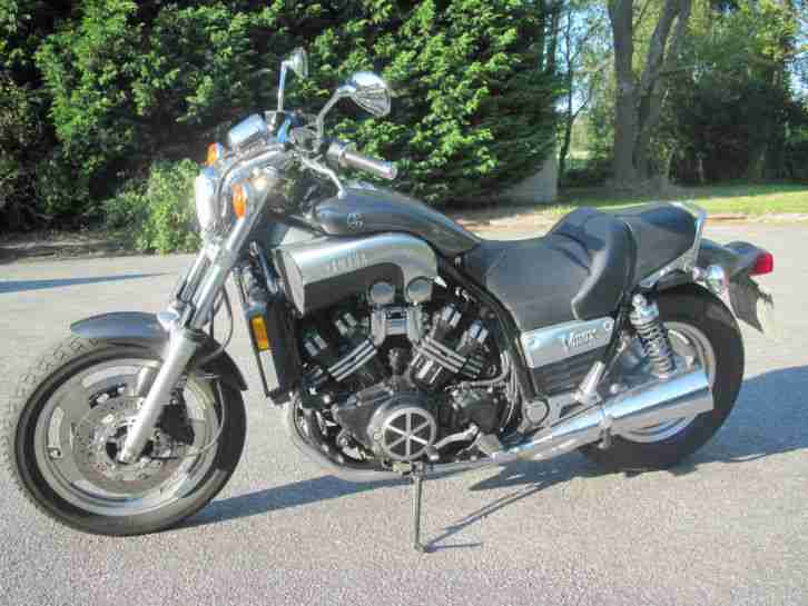 YAMAHA V max 1200 ! EZ 2001 ! 103 kw ! BMW,SUZUKI,HONDA,KAWASAKI,APRILIA,SIMSON