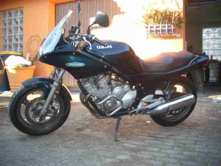 YAMAHA XJ 600 S