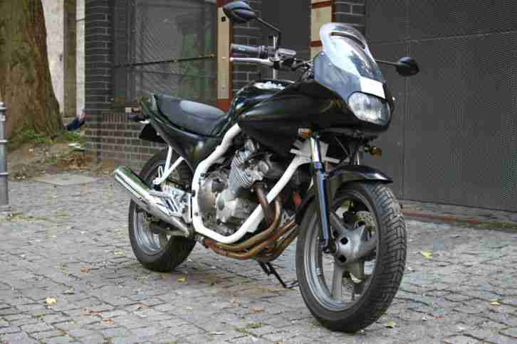 YAMAHA XJ 600 S Diversion 4BRA - schwarz / weiß - Bastlerfahrzeug TOP - Berlin