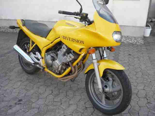 YAMAHA XJ600 DIVERSION