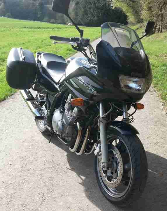 Yamaha XJ900S Diversion