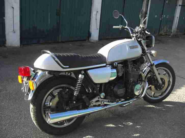 YAMAHA XS 1100 sofort fahrbeit mit 2 Jahren TÜV