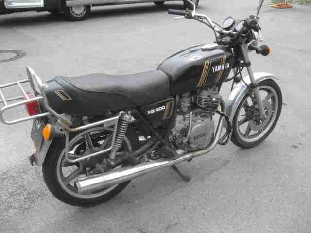 YAMAHA XS 400 Typ 2A2 aus 2 Hand Baujahr 1980 hat Deutsche Paoiere MOTOR DREHT
