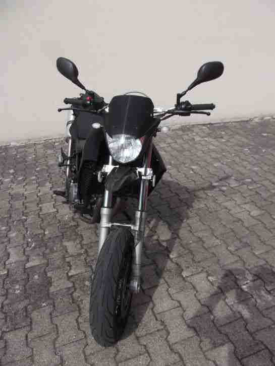 YAMAHA XT 660 X SUPERMOTO + LEOVINCE + CARBON + 26 TKM + TOP + NEU BEREIFT +