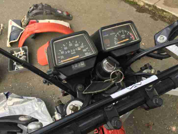 YAMAHA XT350 55V Reste / Rahmen mit Brief etc., Bj. 1985, Classic Enduro