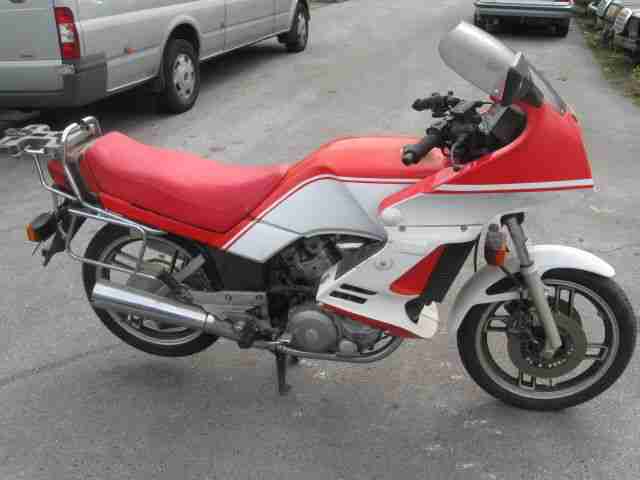 YAMAHA XZ 550 S Typ 11U aus 1987 mit allen PAPIEREN wie abgebildet Motor dreht