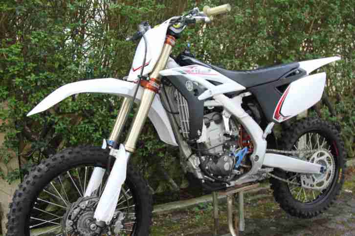 YZ250F Crossbike mit viel Zubehör reines Crossbike