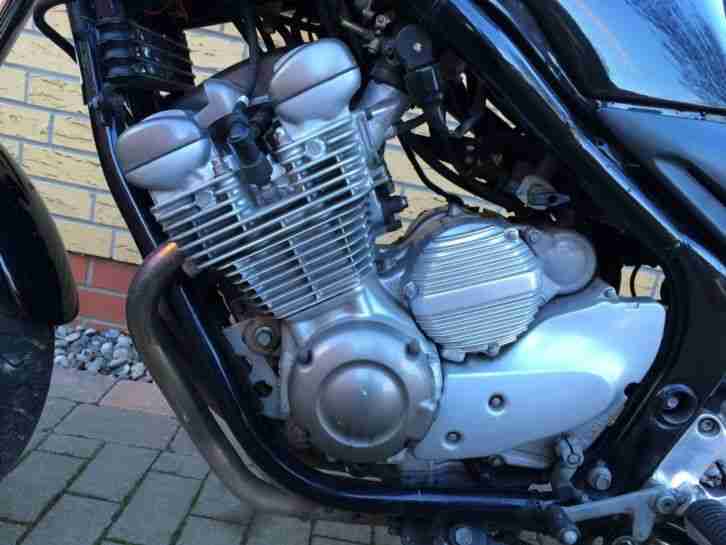 Yamaha 600 ccm sehr gepflegt +Tüv