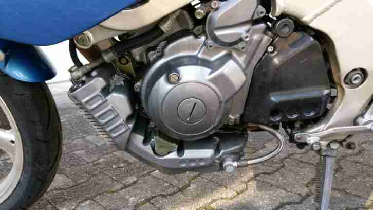Yamaha 660 SZR