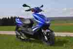 Yamaha Aerox MBK Nitro 49ccm Motor blau