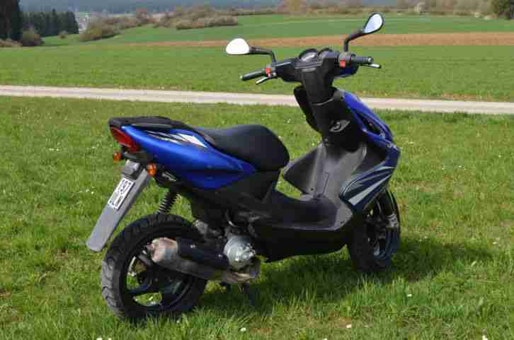 Yamaha Aerox / MBK Nitro 49ccm Motorroller blau 25'er und 50'er Zulassung