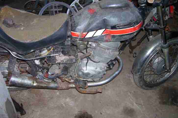 Yamaha CM 185 T Teileträger
