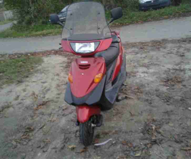 Yamaha Cygnus 125 ccm mit gemachten Motor Roller Motorrad Mbk Flame