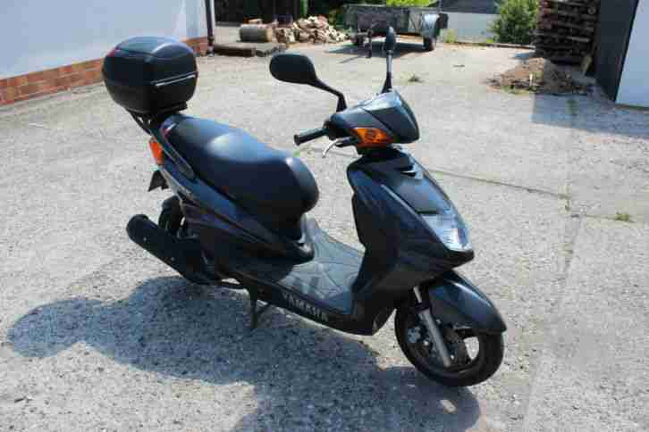 Yamaha Cygnus X 125 ccm Roller Leichtkraftrad