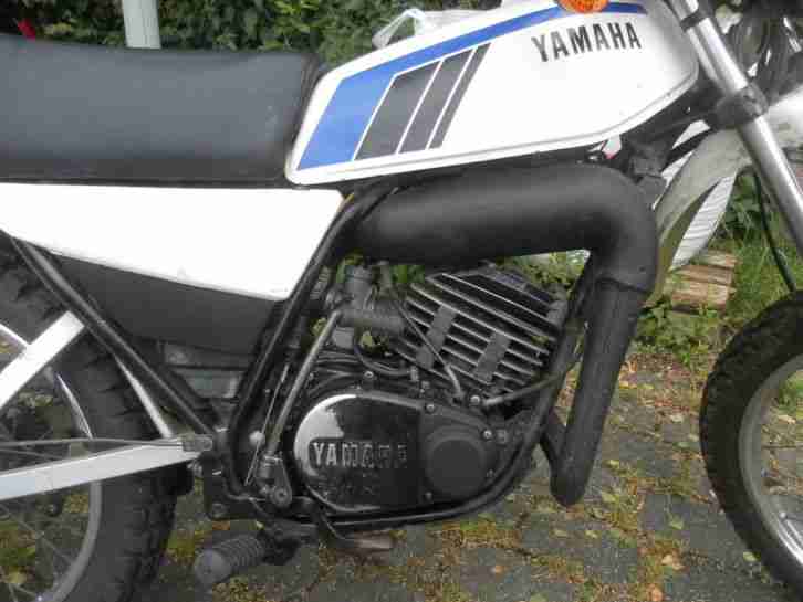 Yamaha DT 175 guter Zustand Bj. 1981 viele original Neuteile fahrbereit