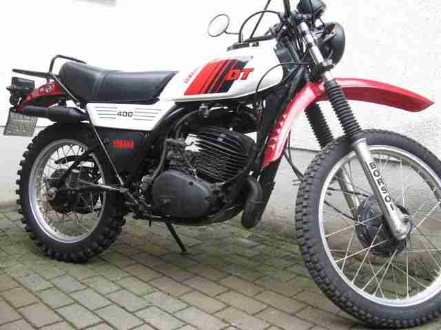 Yamaha DT 400