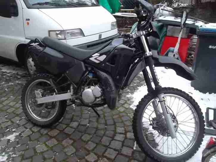 Yamaha DT125/R gedrosselt im letzten Sommer. A1 ab 16. Tüv Dez.2017