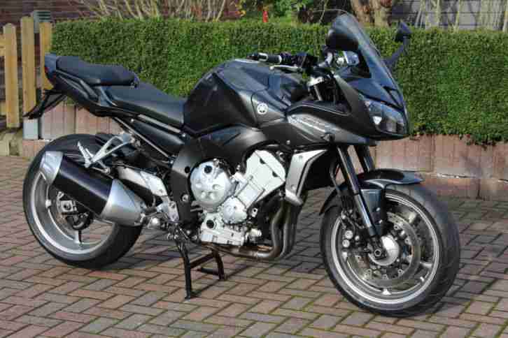 Yamaha FZ-1 S Fazer ABS schwarz / 1.Hand / Top-Zustand / Bingo-Bikes