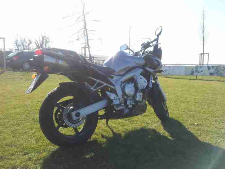 Yamaha FZ6 Fazer inkl. Leovince EVO 2 Auspuff