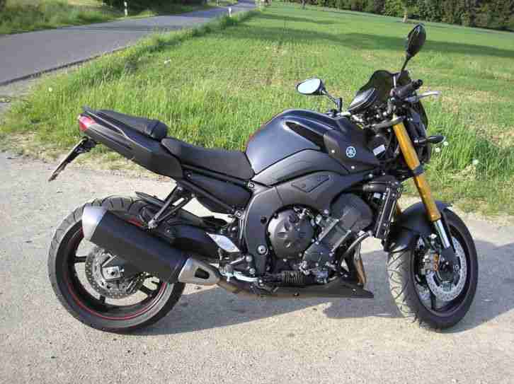 Yamaha FZ8 ABS Bugspoiler EZ: 08/2013 TOP Zustand neueste Version