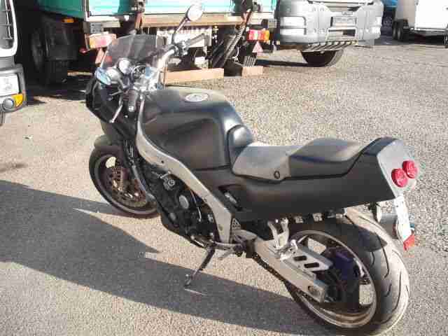 Yamaha FZR 1000