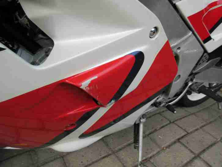 Yamaha FZR 1000 Bj. 1987, 75.000 km