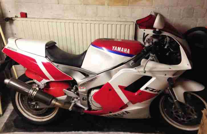 FZR 1000 EXUP, ohne