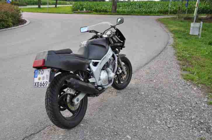 Yamaha FZR 500 3HJ