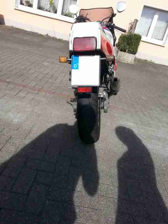 Yamaha FZR 600 3HE