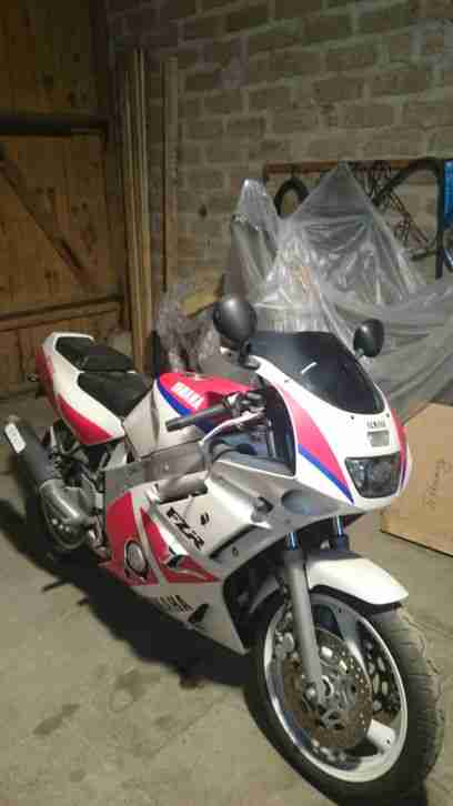 FZR 600 Genesis 3HE 53000 km Nur 3