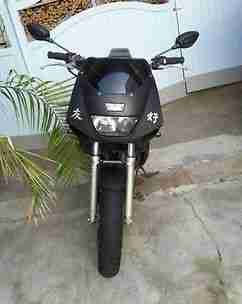 Yamaha FZR 600 schwarz Superbike Umbau Tüv 06/2015
