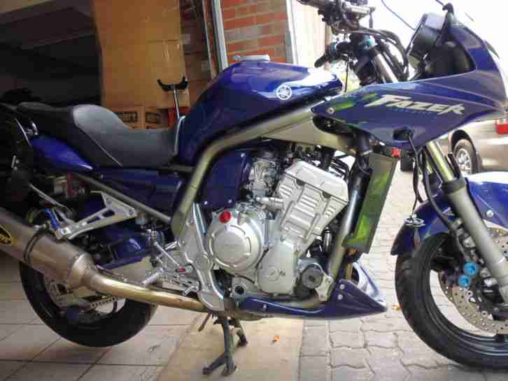 Yamaha FZS 1000 Fazer EZ: 03 2002 Unfall Fzg.