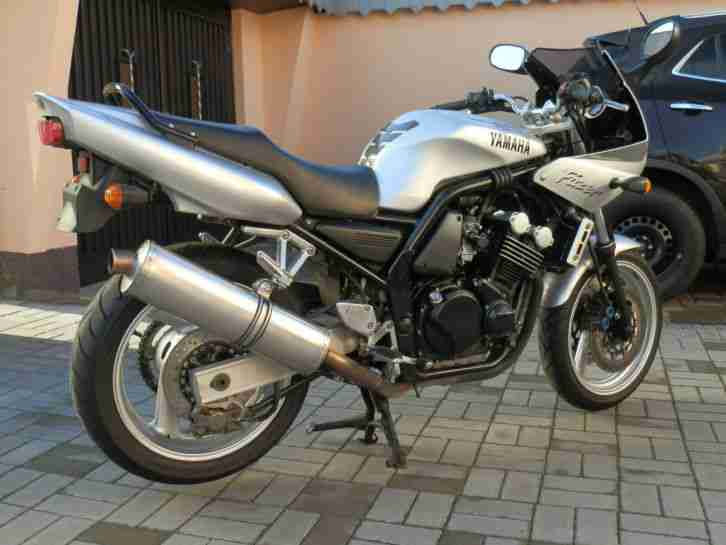 Yamaha FZS 600 Fazer scheckheftgepflegt