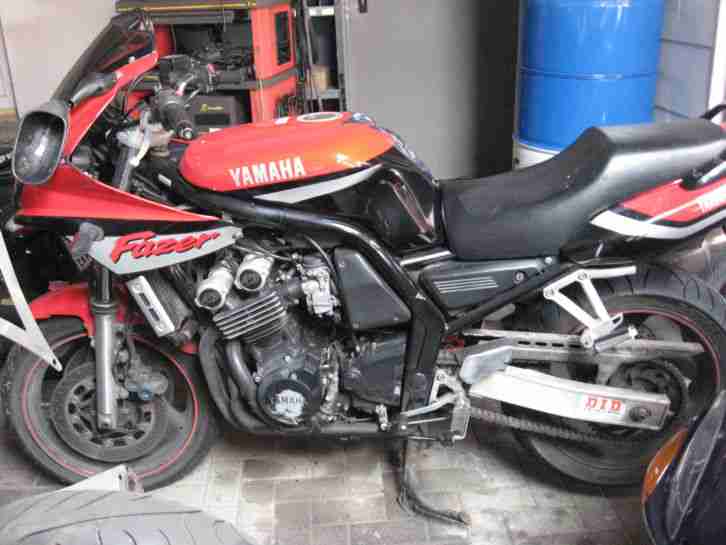 Yamaha FZS 600 Frontschaden 48000 km