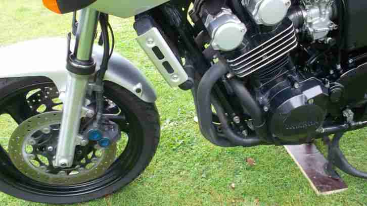 Yamaha FZS Fazer 600