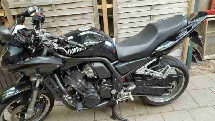 Yamaha FZS1000 S Fazer RN14