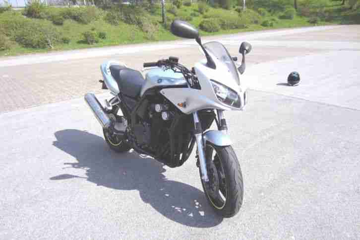Yamaha Fazer 600, Bj.2003 (Facelift), 98PS, Tüv 16, 33.000 km