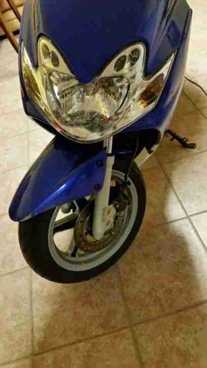 Yamaha Jog RR Roller /// NUR 6437km /// Scooter 45 km/h Motorroller Probefahren!