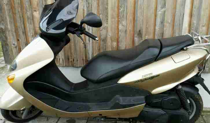 Yamaha Majesty 125 mit Papieren