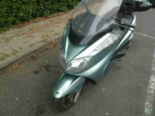 Yamaha Majesty YP 400, EZ 2005, TÜV neu, Scheckheft, Topcase, großes Windschild